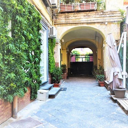 Residence E Appartamenti Bausan Naples Exterior photo